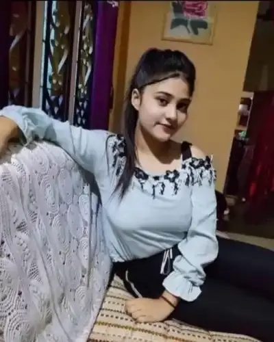 Call Girls Service in Gomti Nagar